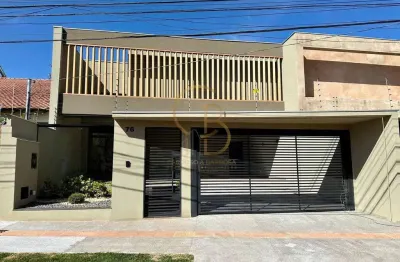 Maravilhoso imóvel com fachada moderna em brise de alumínio