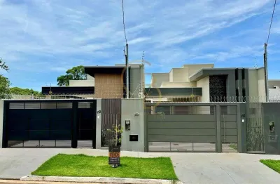 Casa moderna à venda no rita vieira com 3 suítes e piscina aquecida!