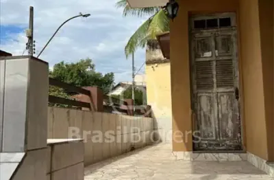 Investimento - casa de 500m² no melhor ponto de niterói