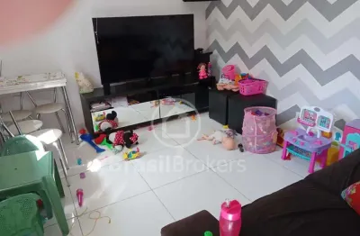 Apartamento à venda com 93,00m² e 2 quartos em cavalcanti, rio de janeiro - rj