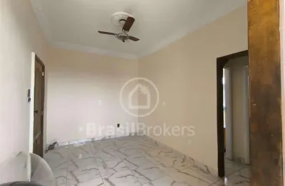 Apartamento à venda com 60,00m² e 2 quartos em higienópolis, rio de janeiro - rj