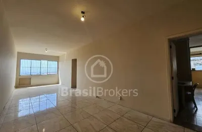 Apartamento à venda com 85,00m² e 3 quartos em meier, rio de janeiro - rj