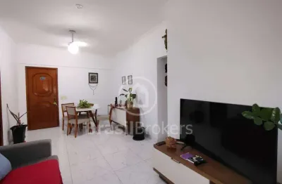 Belíssimo apartamento 02 quartos com vaga-junto ao shopping