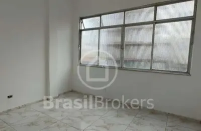 Apartamento tipo primeira locação em condomínio impecável