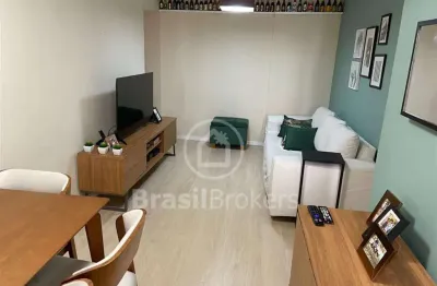 Apartamento 2 quartos + dependência próximo ao centro do méier