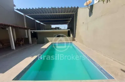 Casa à venda com 300,00m² e 3 quartos em irajá, rio de janeiro - rj
