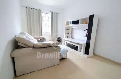 Casa com 2 quartos à venda na Rua Cristóvão Penha, Piedade, Rio de Janeiro