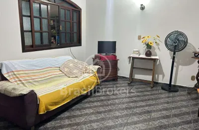 Casa à venda com 189,00m² e 3 quartos em quintino bocaiúva, rio de janeiro - rj