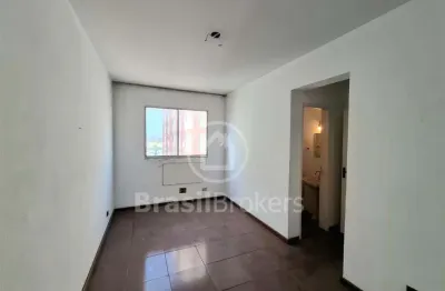 Apartamento com 2 quartos à venda na Rua Clara Nunes, Oswaldo Cruz, Rio de Janeiro