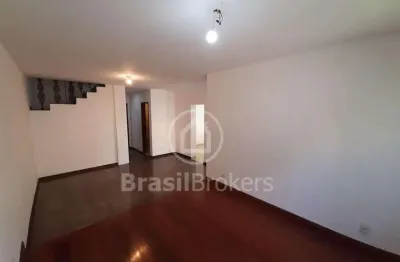 Casa de condomínio 3 Quartos + Terraço a poucos minutos do centro do Méier