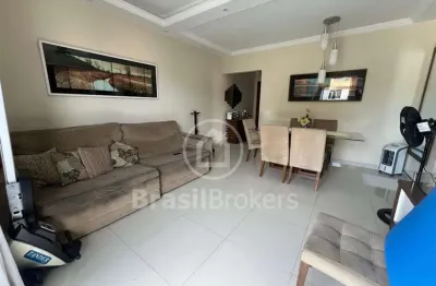 Apartamento com 3 quartos e varanda grande no valqueire