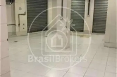 Sala comercial à venda na Praça Natividade Saldanha, Benfica, Rio de Janeiro