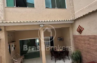 Espetacular casa com piscina no engenho de dentro !!!!