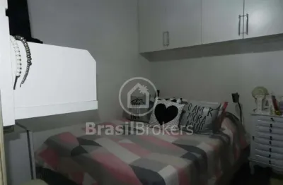Apartamento por apenas  145 mil em engenho de dentro