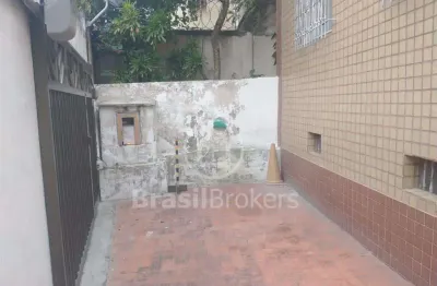 Casa à venda com 200,00m² e 3 quartos em meier, rio de janeiro - rj