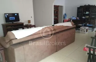 Casa com 4 quartos à venda na Rua Cristóvão Penha, Piedade, Rio de Janeiro
