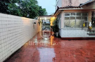Casa à venda com 188,00m² e 3 quartos em cavalcanti, rio de janeiro - rj