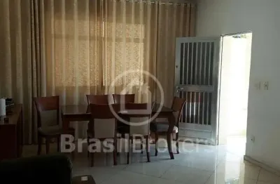 Casa à venda com 365,00m² e 5 quartos em cachambi, rio de janeiro - rj
