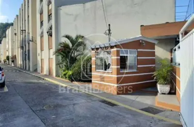 Apartamento à venda com 52,00m² e 2 quartos em madureira, rio de janeiro - rj