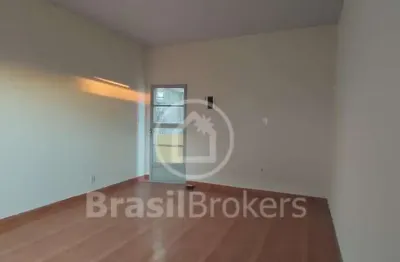 Compre duas casa por 400 mil perto do guanabara de piedade