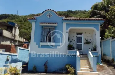 Casa à venda com 150,00m² e 5 quartos em engenheiro leal, rio de janeiro - rj