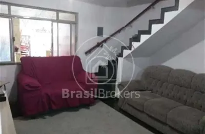 Casa à venda com 249,00m² e 3 quartos em bangu, rio de janeiro - rj