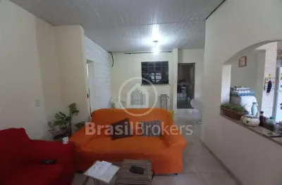 Casa à venda com 180,00m² e 5 quartos em madureira, rio de janeiro - rj