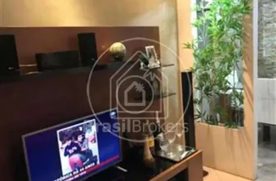 Apartamento com 2 quartos à venda na Rua Lupicinio Rodrigues, Irajá, Rio de Janeiro