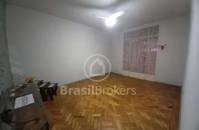 Casa à venda com 363,00m² e 2 quartos em irajá, rio de janeiro - rj