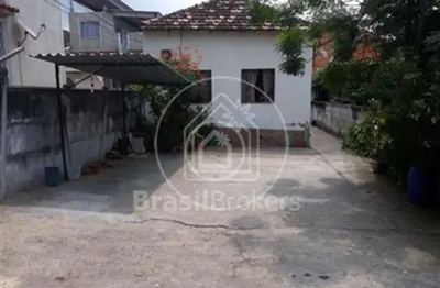Casa à venda com 496,00m² e 4 quartos em piedade, rio de janeiro - rj