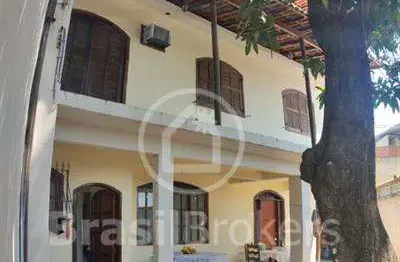 Casa de Condomínio à venda com 300,00m² e 3 quartos em Bento Ribeiro, RJ