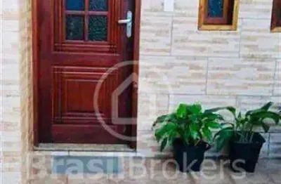 Casa à venda com 119,00m² e 3 quartos em vaz lobo, rio de janeiro - rj