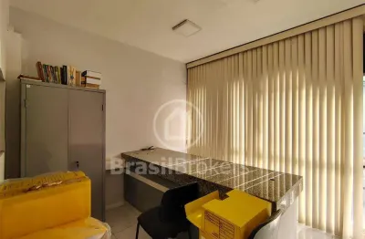 Sala comercial com 1 sala à venda na Rua Arquias Cordeiro, Méier, Rio de Janeiro