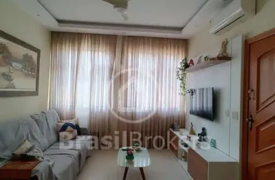 Casa com 2 quartos à venda na Rua Cândido Benício, Campinho, Rio de Janeiro