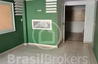Barracão / Galpão / Depósito à venda na Rua Piauí, Todos os Santos, Rio de Janeiro