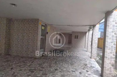 Charmoso apartamento a 5 minutos da estação de trem do méier