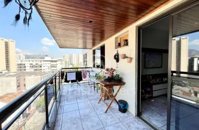 Excelente apartamento com varanda e 3 quartos no cachambi