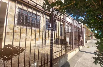 Casa com 3 quartos à venda na Rua Professor Artur Thire, Vila da Penha, Rio de Janeiro
