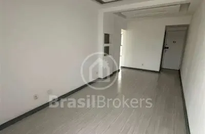 Rua itamaracá! excelente apartamento, 2 quartos 1 suíte, vaga escritura, aceitando financiamento!