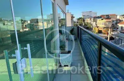 Prédio com um galpão, uma casa com terraço, uma kitnet e uma loja em ramos