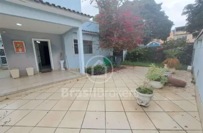 Casa de condomínio à venda com 0m² e 3 quartos em irajá, rio de janeiro - rj