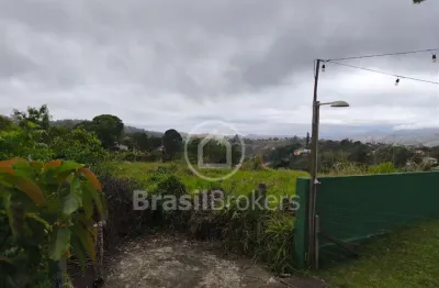 Terreno à venda na Rua Moacyr Ferreira Machado, Centro, Miguel Pereira