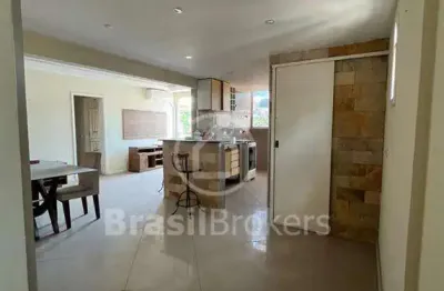 Apartamento espaçoso de 3 quartos e duas vagas no engenho de dentro, rio de janeiro!