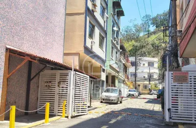Casa duplex de condomínio à venda com 144,00m² e 3 quartos em méier