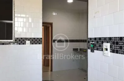 Apartamento 49m² 2 quartos com dependência no engenho de dentro!