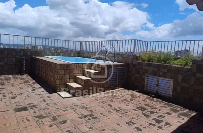 Encontre a cobertura duplex dos seus sonhos no coração do Méier