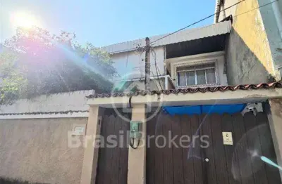 Casa com 5 quartos à venda na Travessa Eduardo das Neves, Inhaúma, Rio de Janeiro