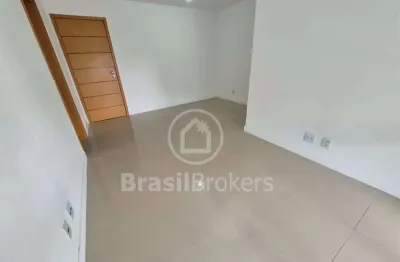 Refinatto , Varanda Ampla Sala 2 Quartos 1 Suíte e Vaga, Infra Total Aceitando Financiamento