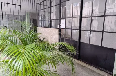 Apartamento em tijuca - excelente localização rua barão de pirassinunga (tijuca)