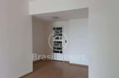 Apartamento  com 80,00m²,  2 quartos, vaga, na teodoro da silva